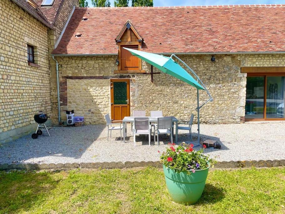 La Mesniere Maison De Campagne Paisible מראה חיצוני תמונה